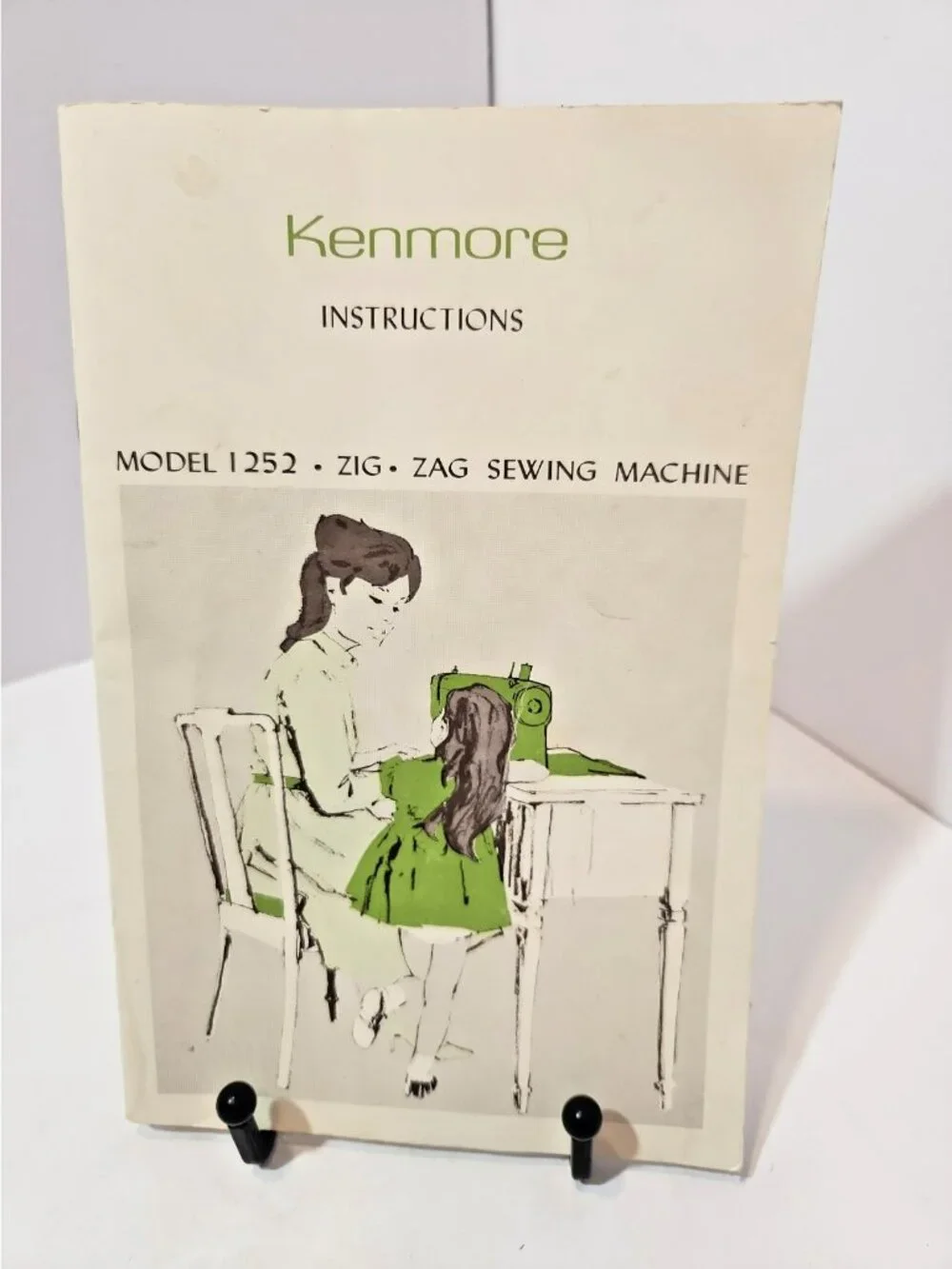 Kenmore 1252 Zigzag Sewing Machine Owners Manual Book Instructions